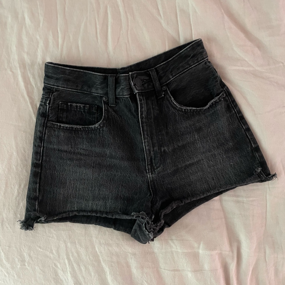 Uniqlo Black Denim Women Shorts